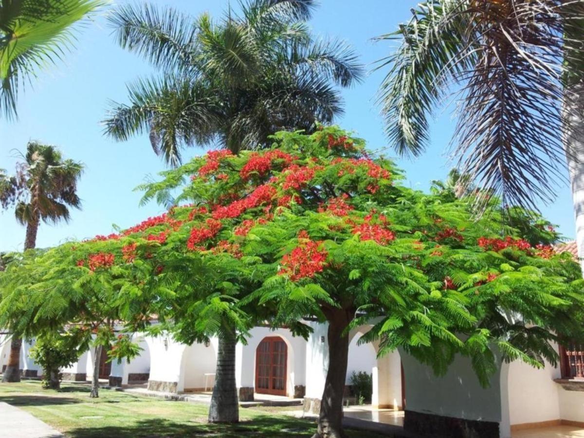 Parque Golf Bungalow San Bartolomé Екстериор снимка